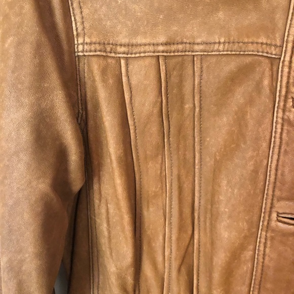 Leather , buttery soft jacket. COLDWATER Creek . - Picture 4 of 15